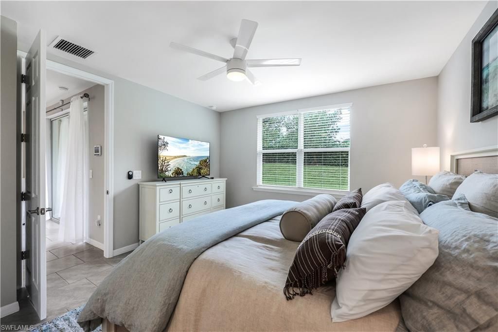 14551 Edgewater Cir, Naples, FL 34114 Photo