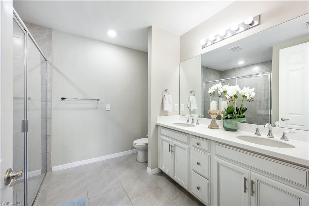 14551 Edgewater Cir, Naples, FL 34114 Photo