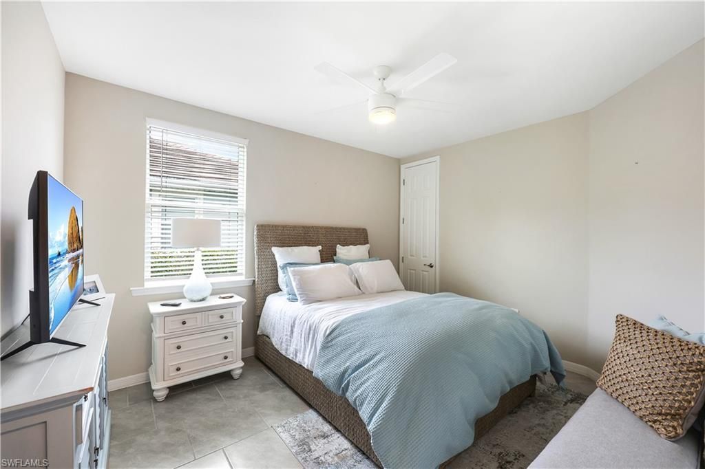 14551 Edgewater Cir, Naples, FL 34114 Photo