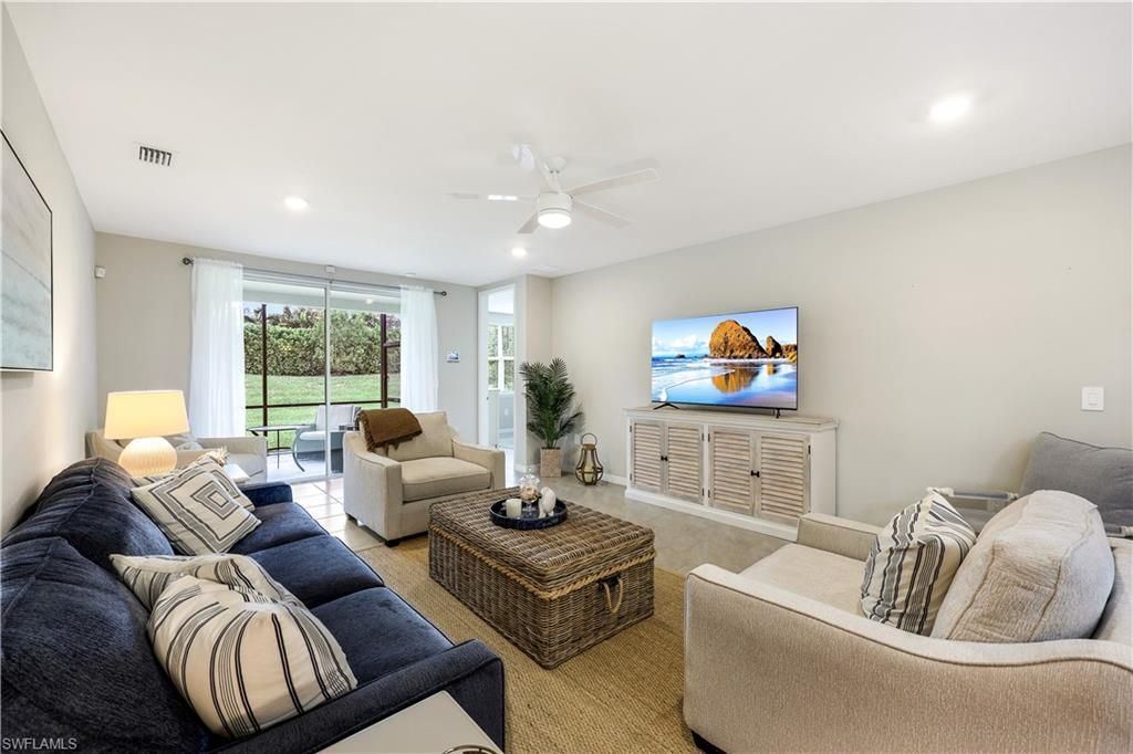 14551 Edgewater Cir, Naples, FL 34114 Photo