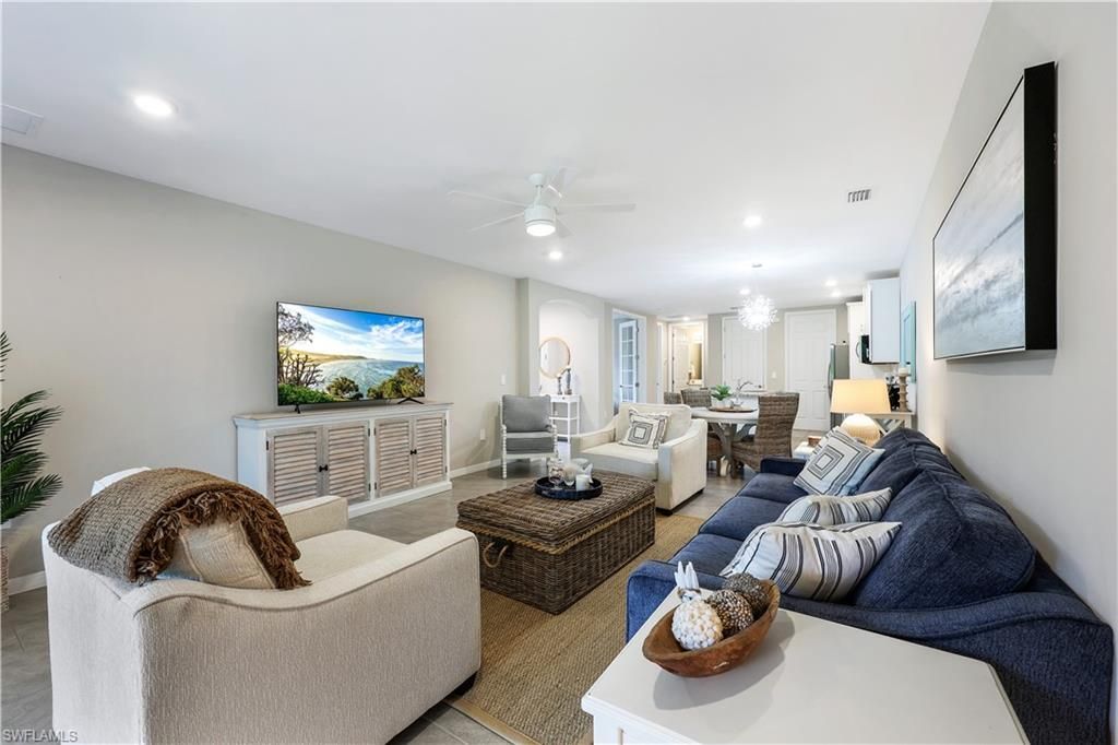 14551 Edgewater Cir, Naples, FL 34114 Photo