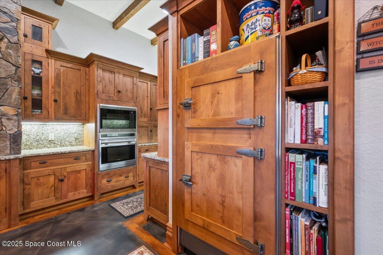 586 Wethersfield Place, Melbourne, FL 32940 Photo