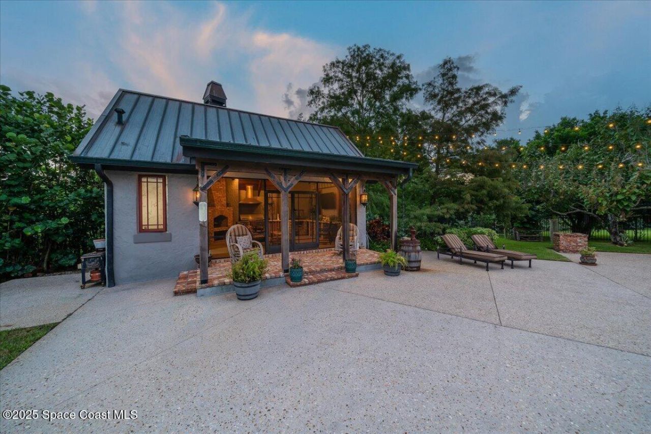 586 Wethersfield Place, Melbourne, FL 32940 Photo