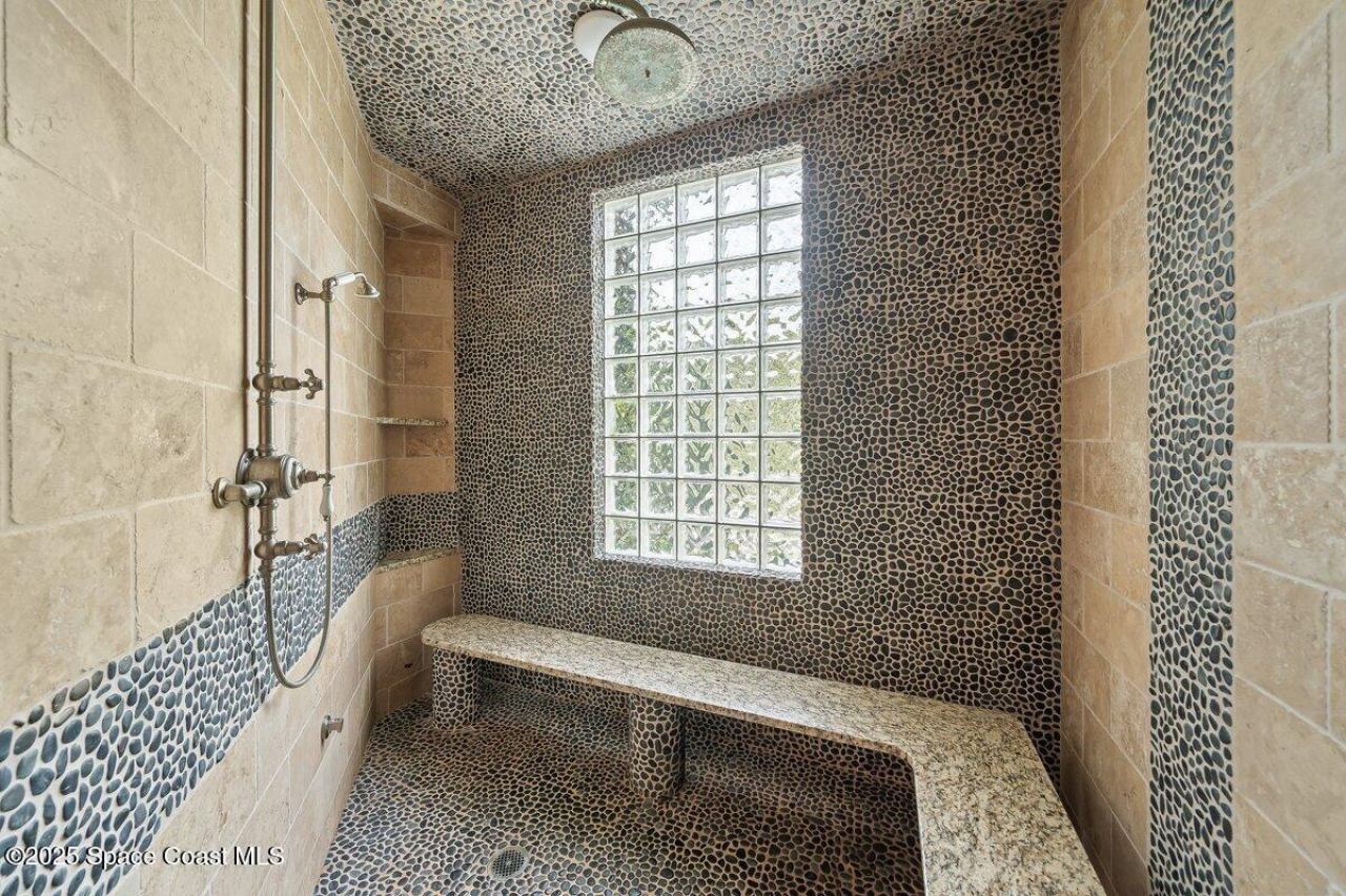 586 Wethersfield Place, Melbourne, FL 32940 Photo