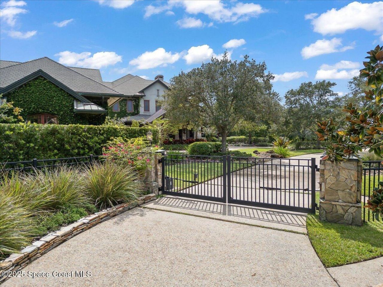 586 Wethersfield Place, Melbourne, FL 32940 Photo