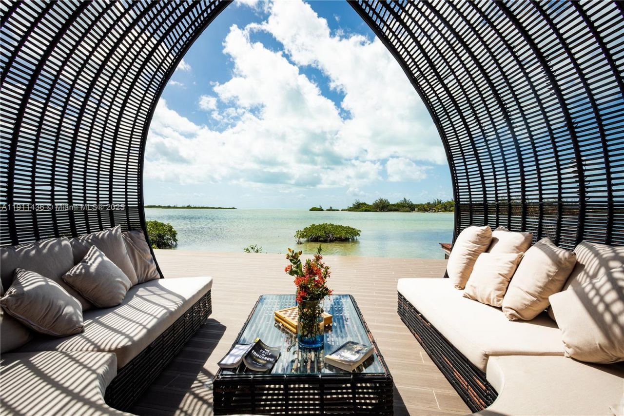 1 W Ambergris Caye, , BZ 00000 Photo