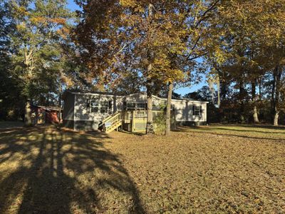 201 Creek Road, Reevesville, SC 29471