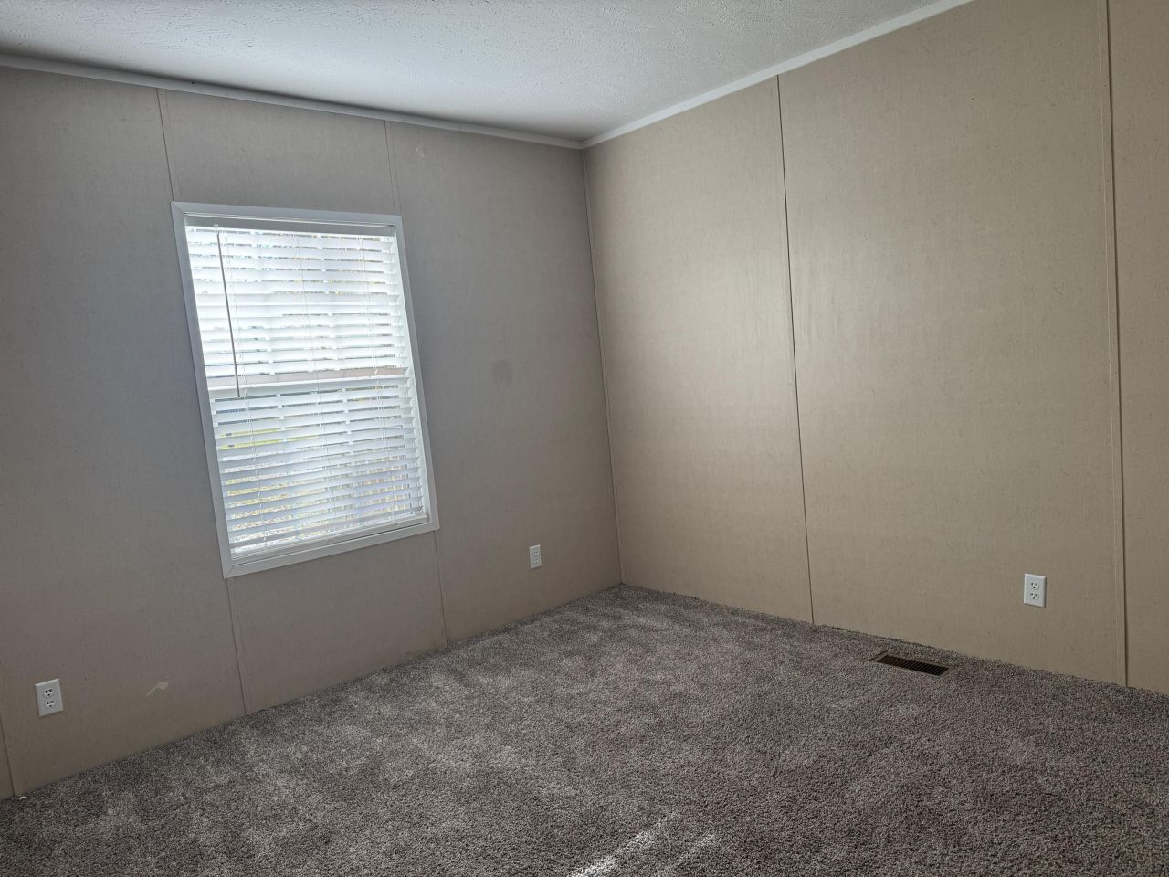 201 Creek Road Photo 25