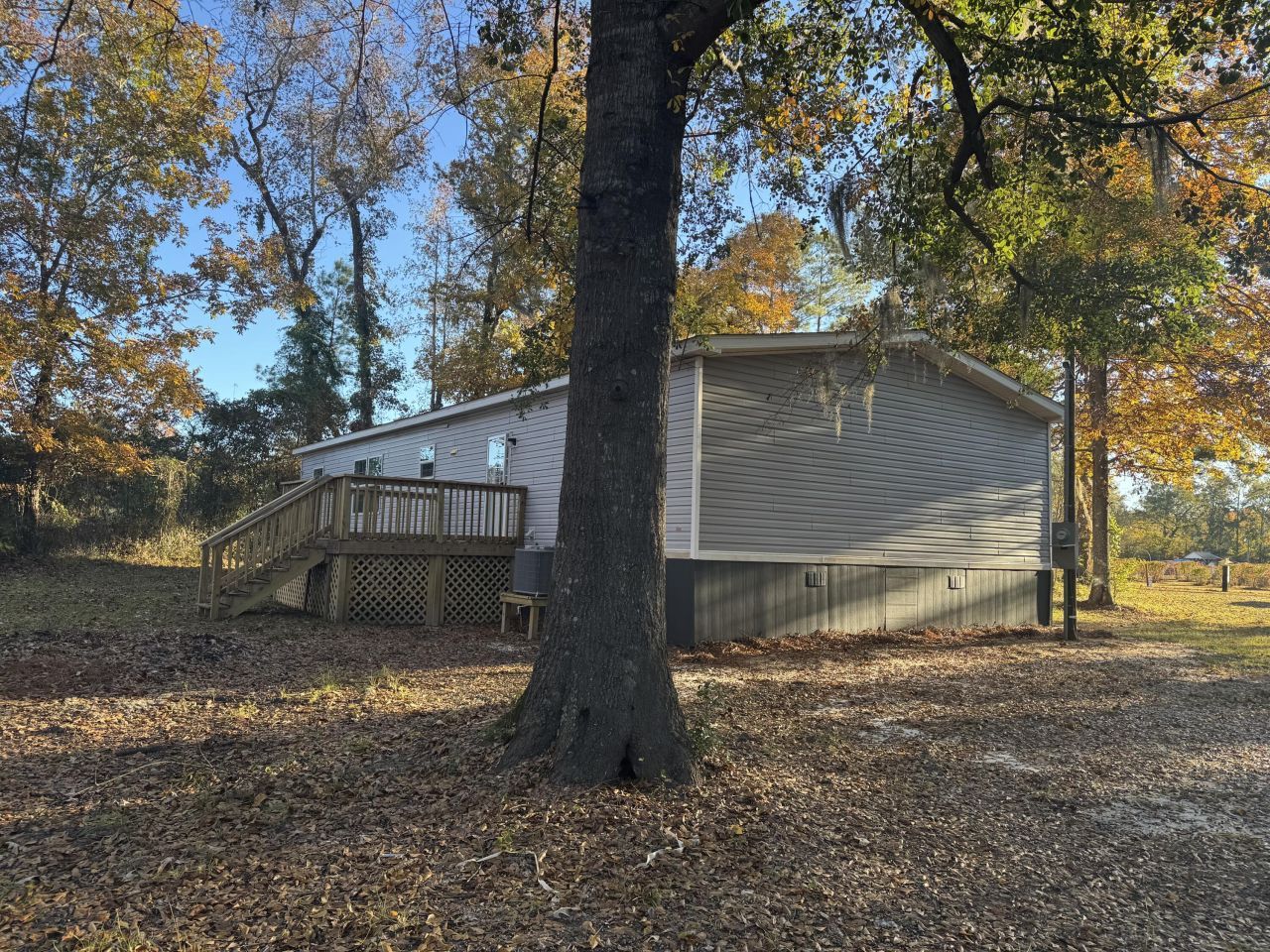 201 Creek Road Photo 7