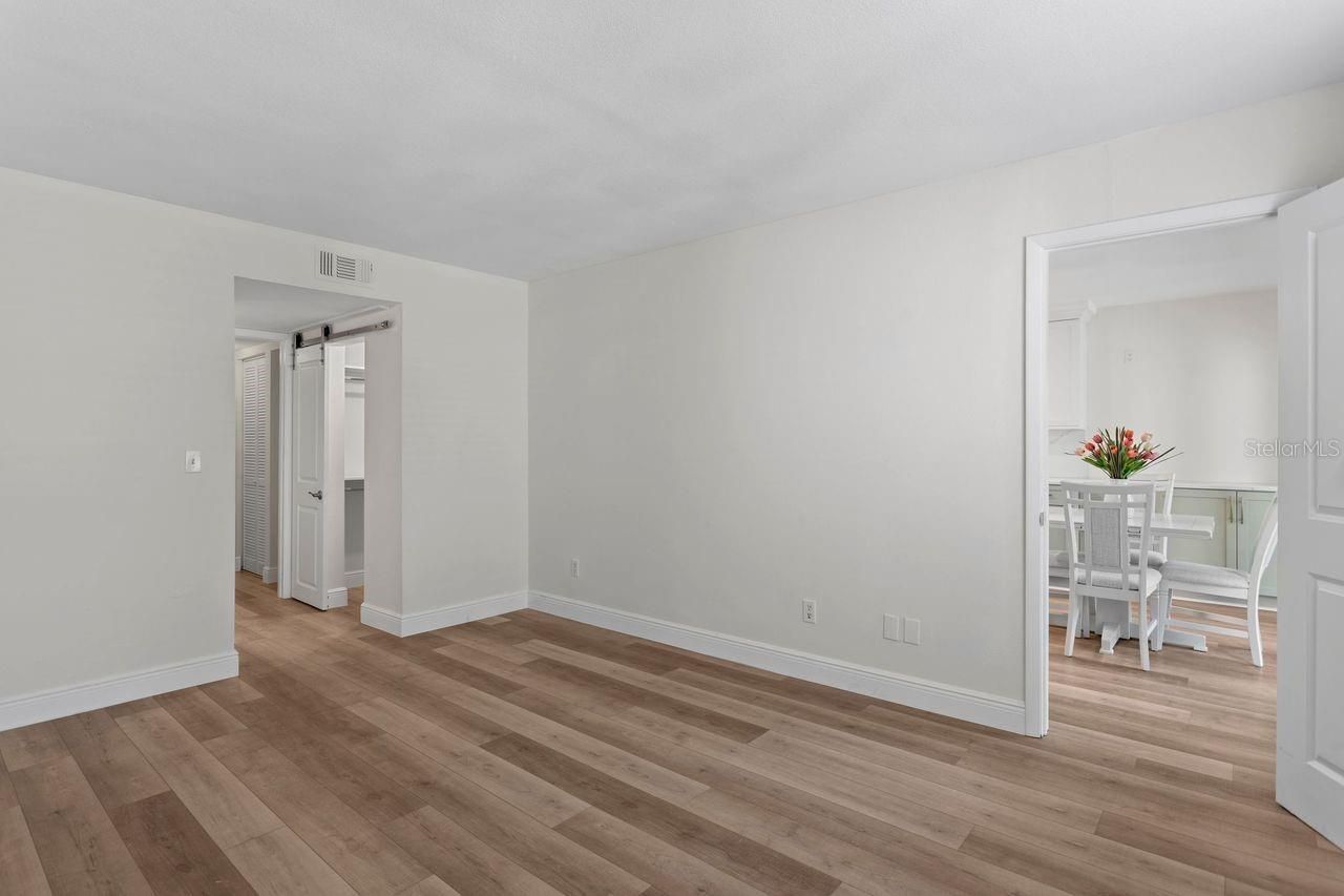 4910 Bay Street Ne, Unit 111, Saint Petersburg, FL 33703 Photo