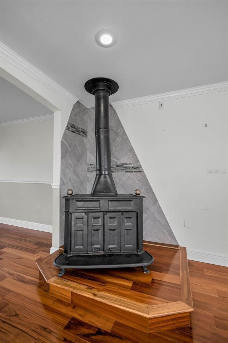 8273 131st Way N, Seminole, FL 33776 Photo