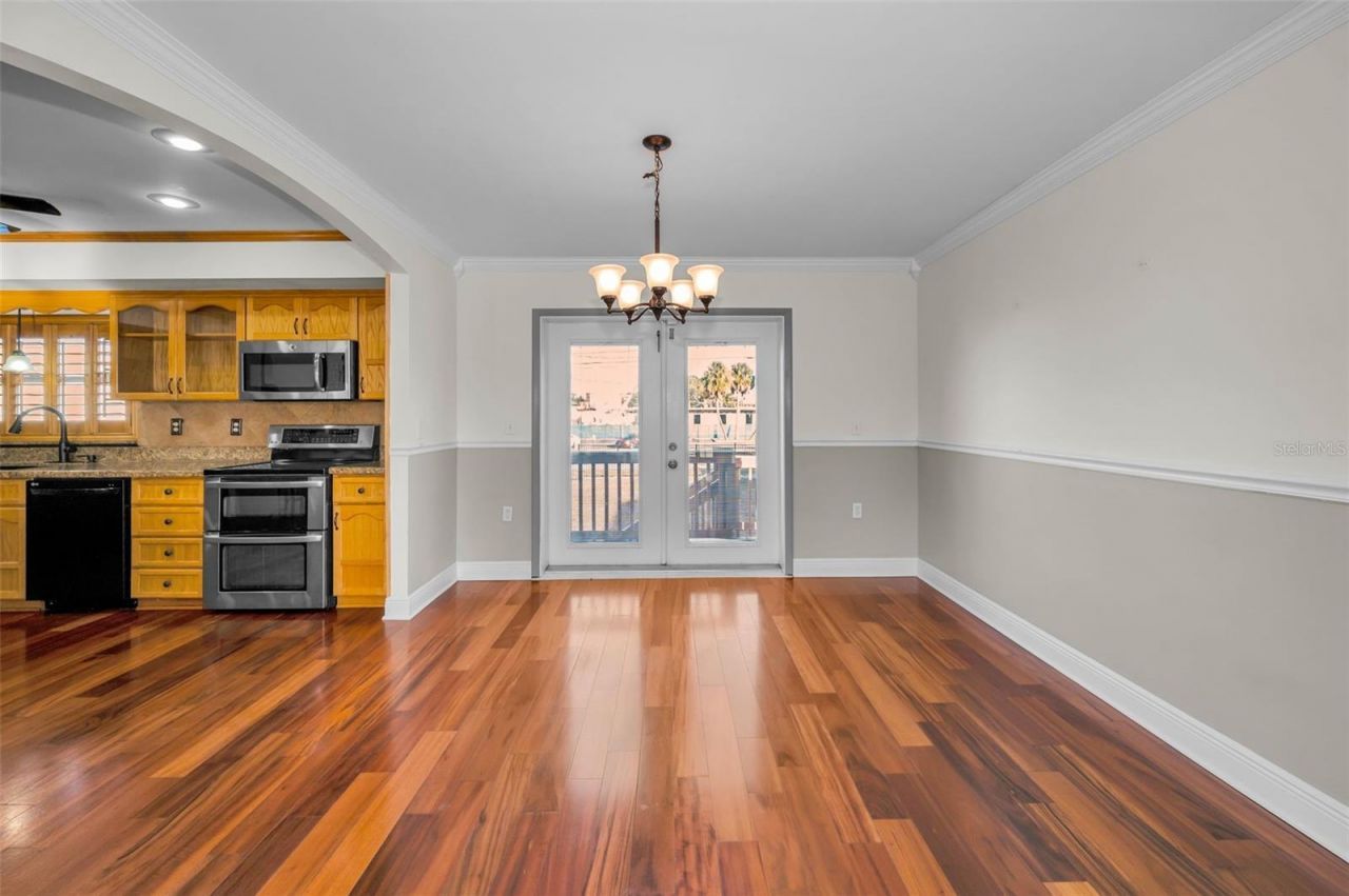 8273 131st Way N, Seminole, FL 33776 Photo