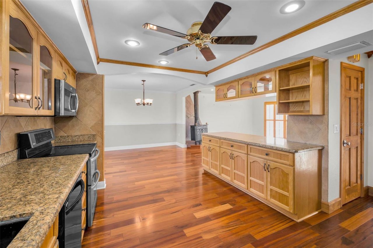 8273 131st Way N, Seminole, FL 33776 Photo