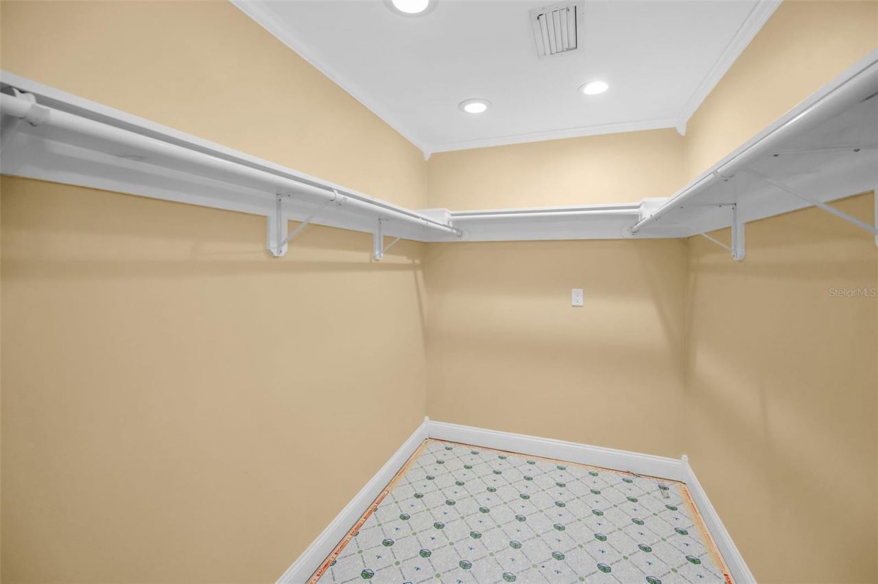 8273 131st Way N, Seminole, FL 33776 Photo