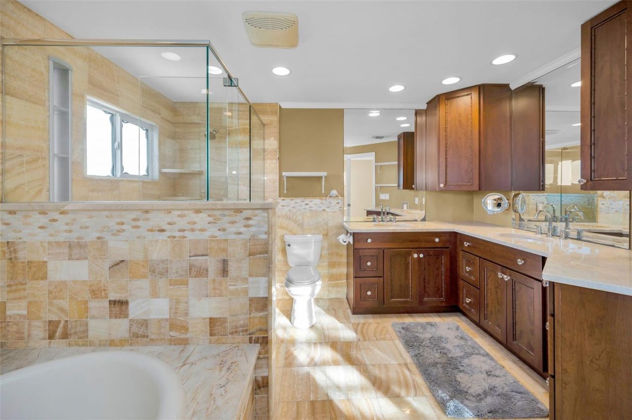 8273 131st Way N, Seminole, FL 33776 Photo