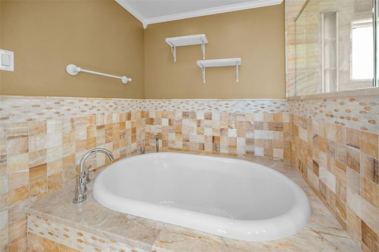 8273 131st Way N, Seminole, FL 33776 Photo