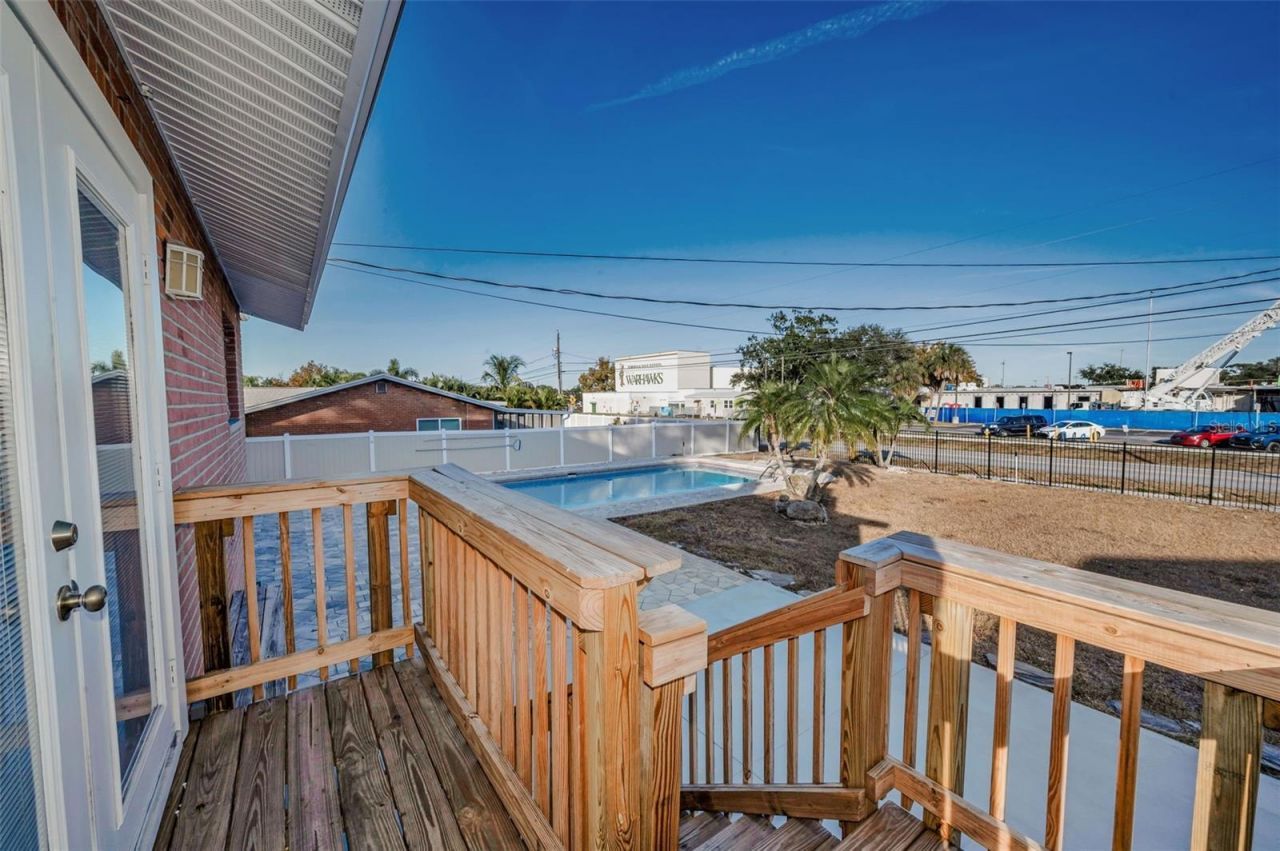 8273 131st Way N, Seminole, FL 33776 Photo