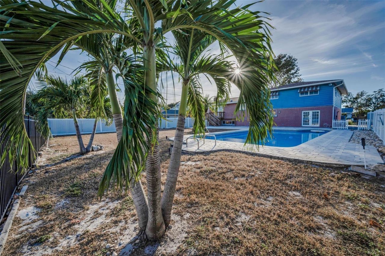 8273 131st Way N, Seminole, FL 33776 Photo