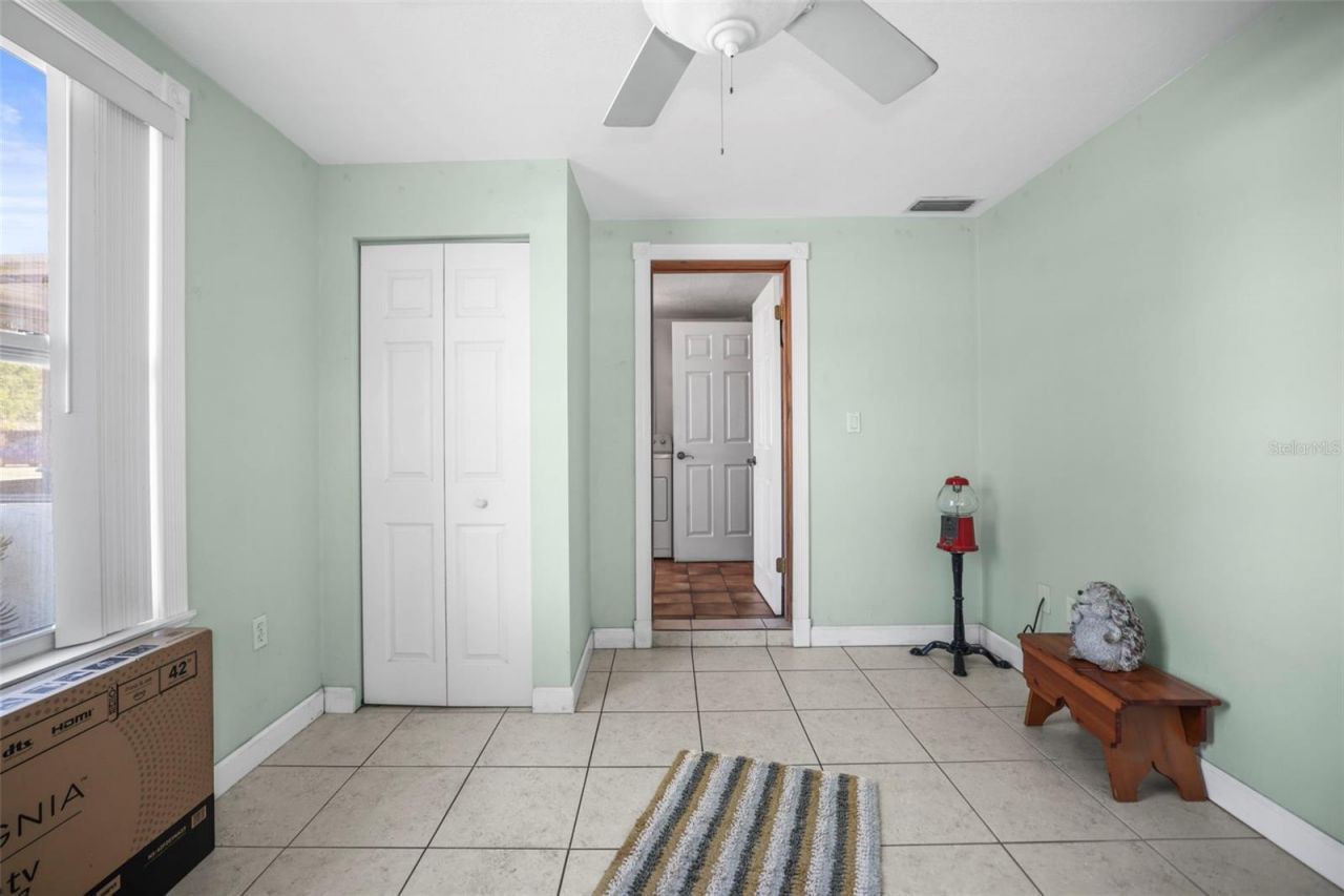 401 Davison Avenue Ne, Saint Petersburg, FL 33703 Photo