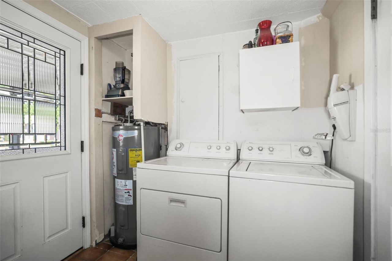 401 Davison Avenue Ne, Saint Petersburg, FL 33703 Photo