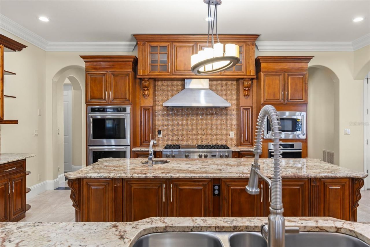 9575 Westover Roberts Road, Windermere, FL 34786 Photo