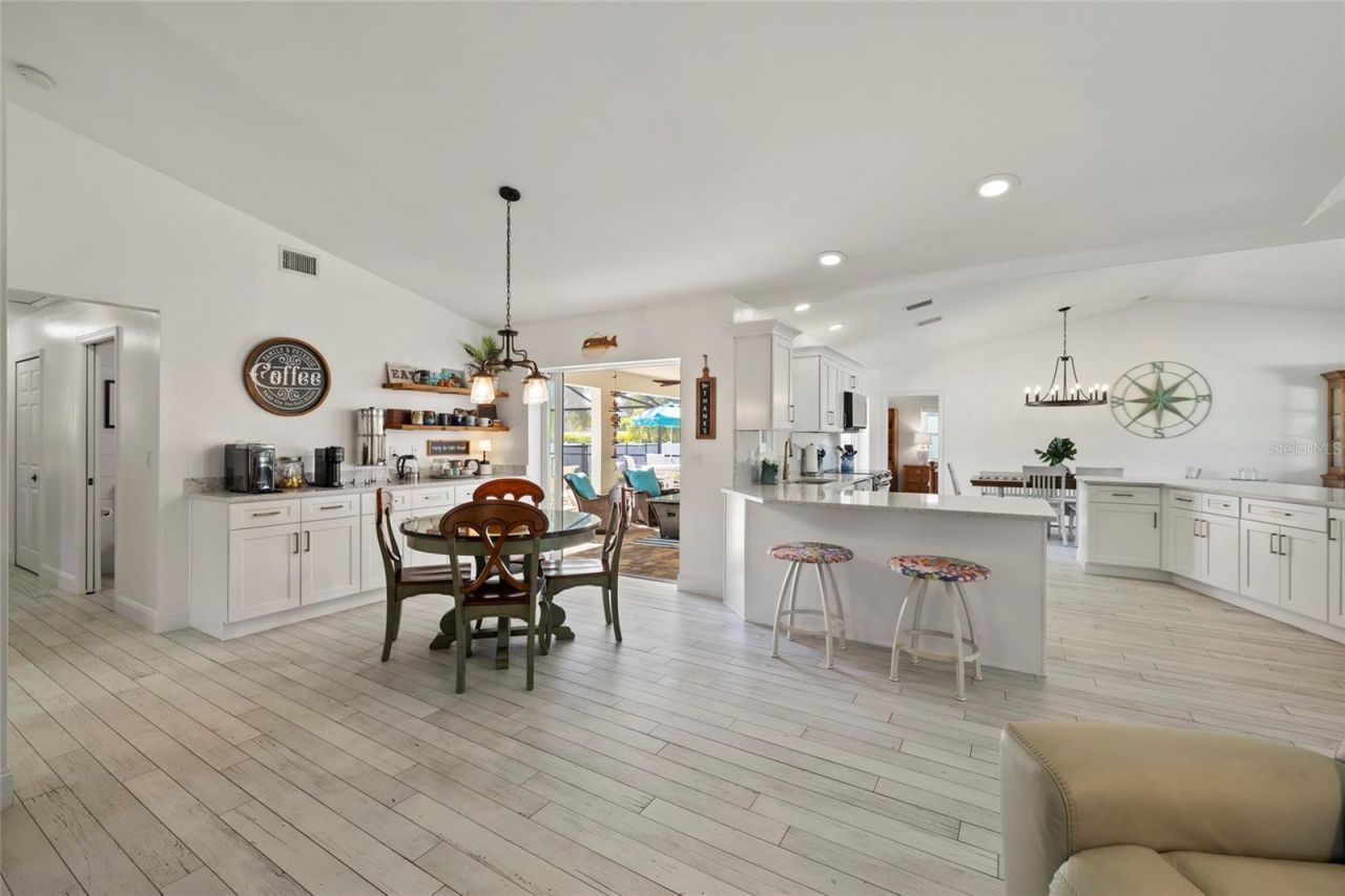 3504 SW 6th Street, Cape Coral, FL 33991 Photo