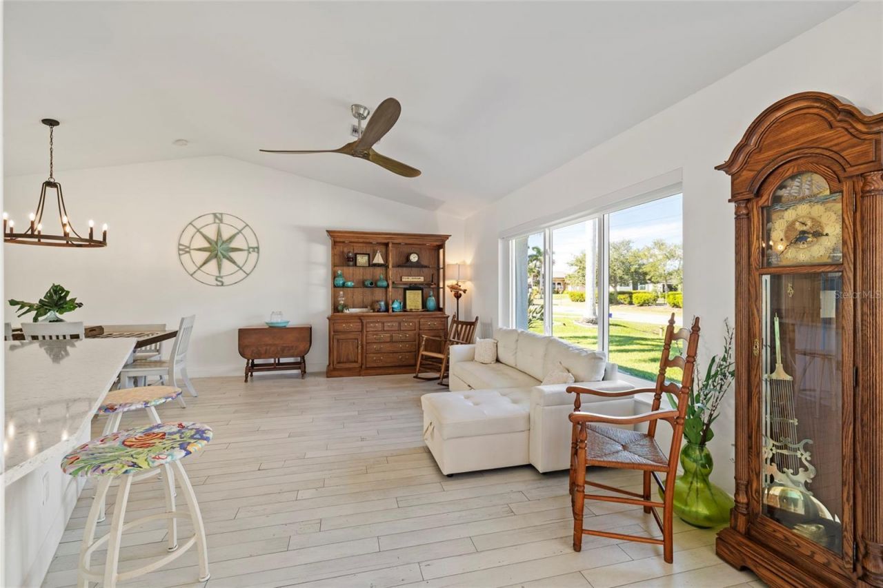 3504 SW 6th Street, Cape Coral, FL 33991 Photo