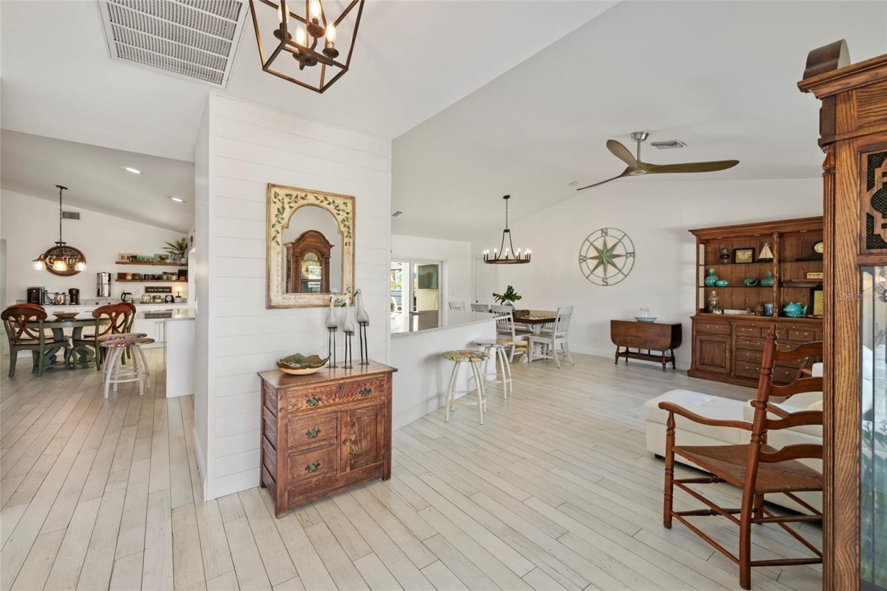 3504 SW 6th Street, Cape Coral, FL 33991 Photo