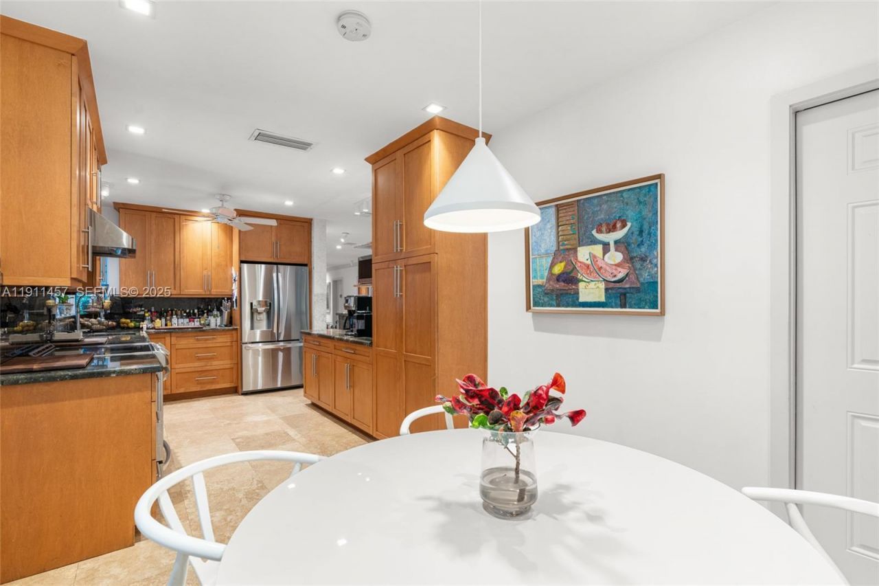 14941 SW 69th Ct, Palmetto Bay, FL 33158 Photo