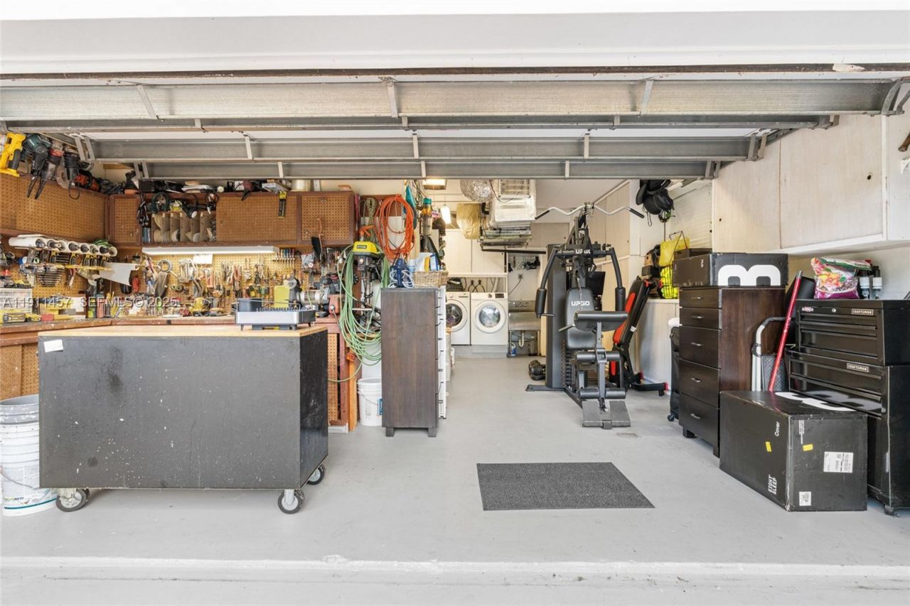 14941 SW 69th Ct, Palmetto Bay, FL 33158 Photo