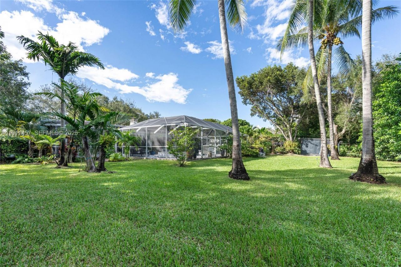 14941 SW 69th Ct, Palmetto Bay, FL 33158 Photo