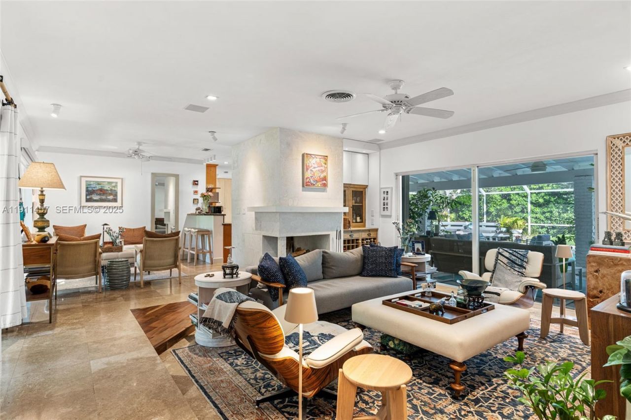 14941 SW 69th Ct, Palmetto Bay, FL 33158 Photo