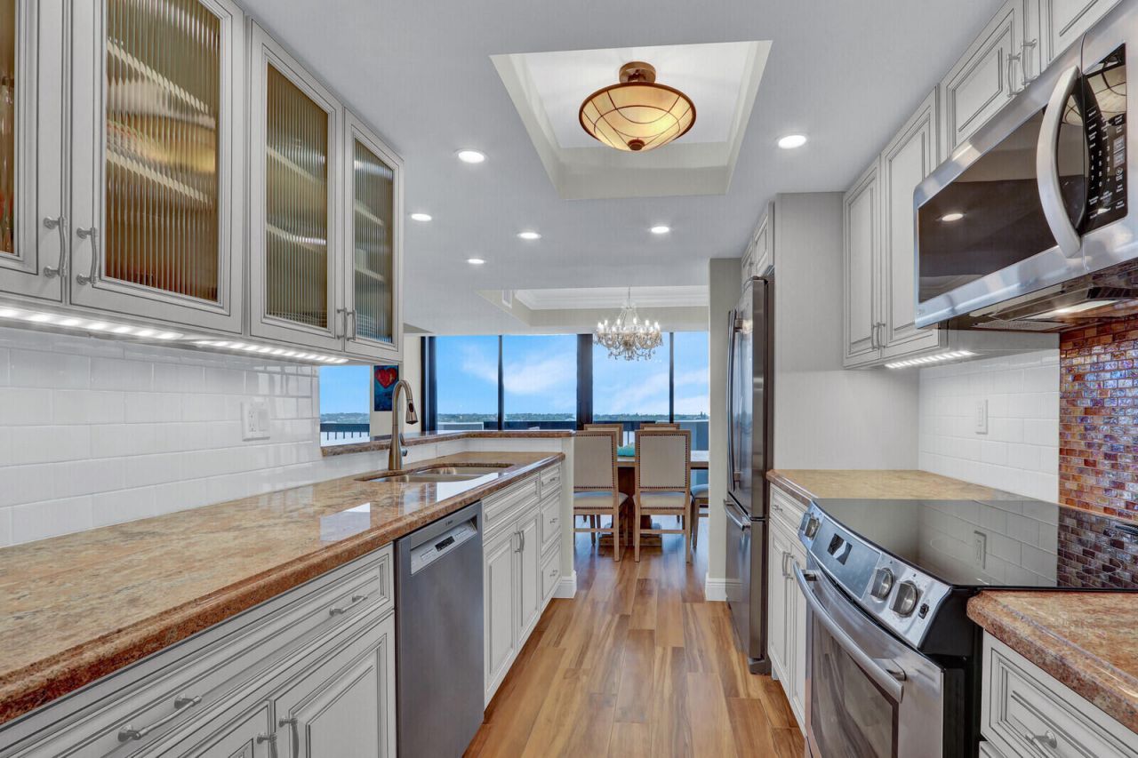 108 Lakeshore Drive, Unit 1239, North Palm Beach, FL 33408 Photo