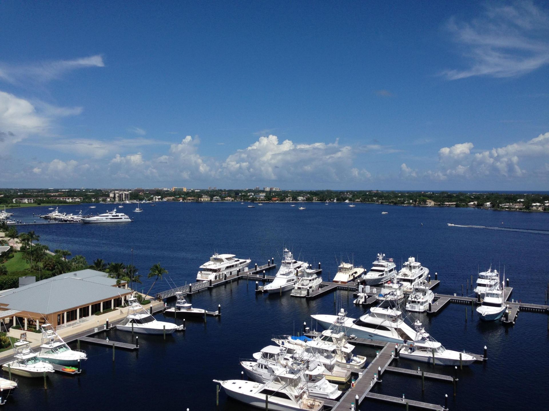 108 Lakeshore Drive, Unit 1239, North Palm Beach, FL 33408 Photo