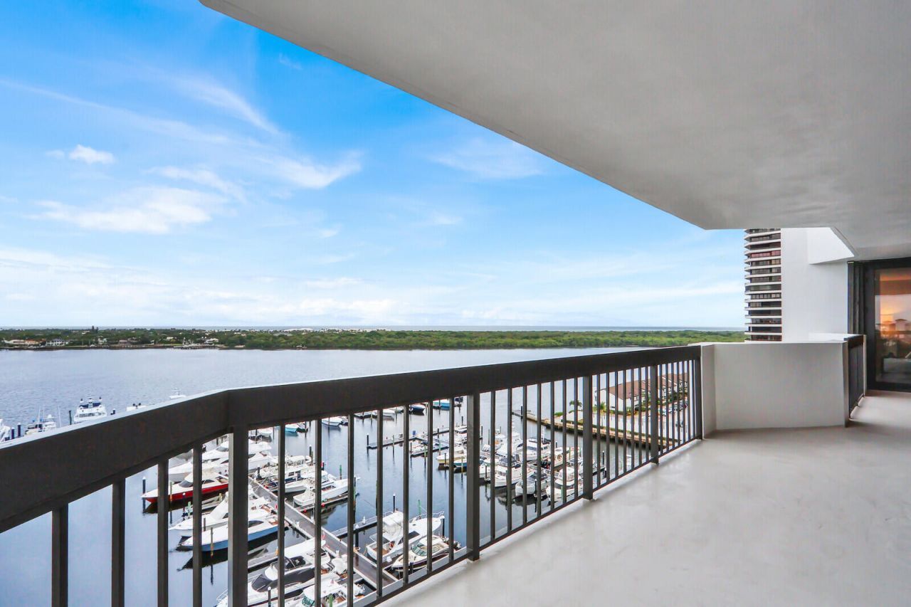 108 Lakeshore Drive, Unit 1239, North Palm Beach, FL 33408 Photo