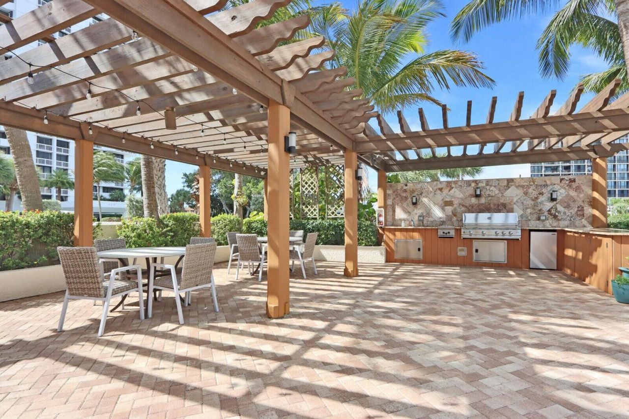 108 Lakeshore Drive, Unit 1239, North Palm Beach, FL 33408 Photo