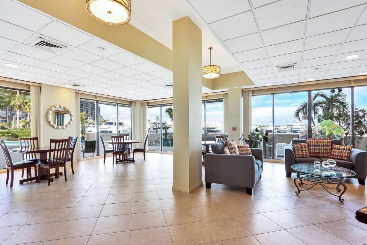 108 Lakeshore Drive, Unit 1239, North Palm Beach, FL 33408 Photo