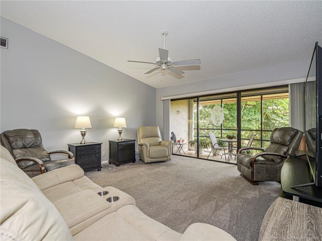 3001 SE Aster Lane, Unit 908, Stuart, FL 34994 Photo