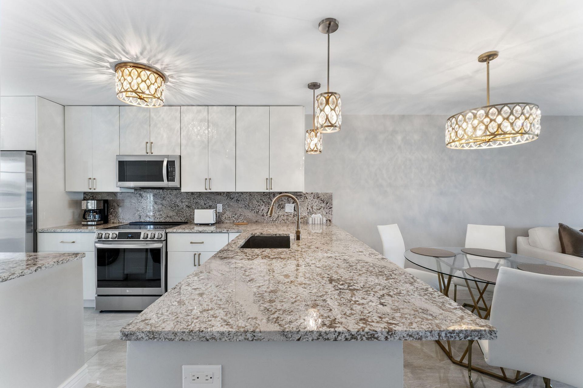 1020 Silk Oak Terrace, Unit 204, Delray Beach, FL 33445 Photo