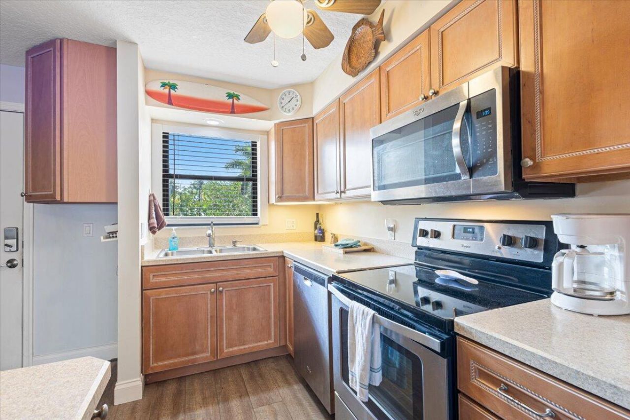 1300 Seaway Drive, Unit B10, Hutchinson Island, FL 34949 Photo