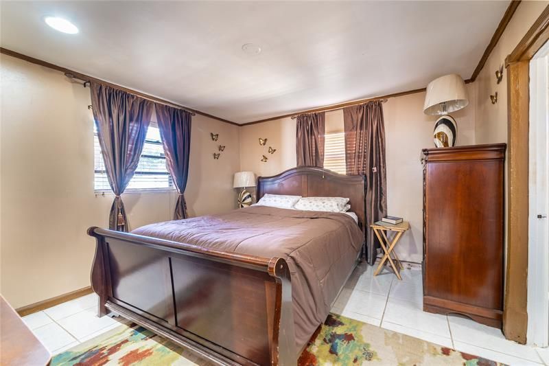 1229 NW 19th Avenue, Fort Lauderdale, FL 33311 Photo