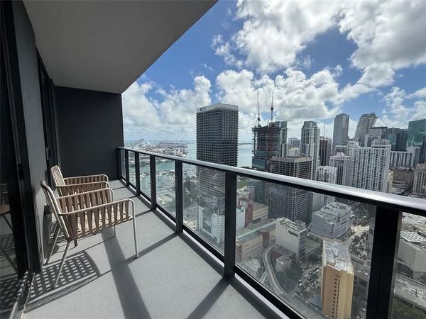 159 NE 6th St, Unit 3914, Miami, FL 33132