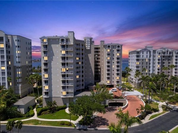 14250 Royal Harbour CT, Unit 318, FORT MYERS, FL 33908
