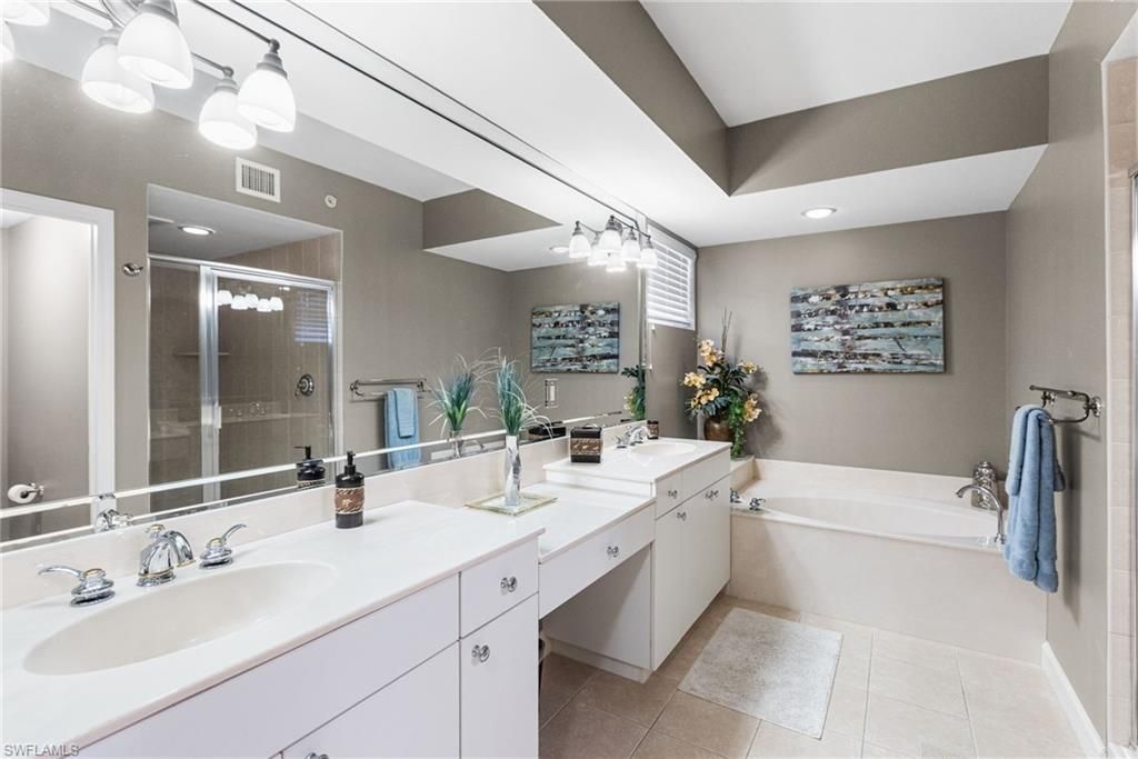 14250 Royal Harbour Ct, Unit 318, Fort Myers, FL 33908 Photo