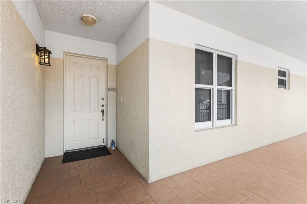 14250 Royal Harbour Ct, Unit 318, Fort Myers, FL 33908 Photo