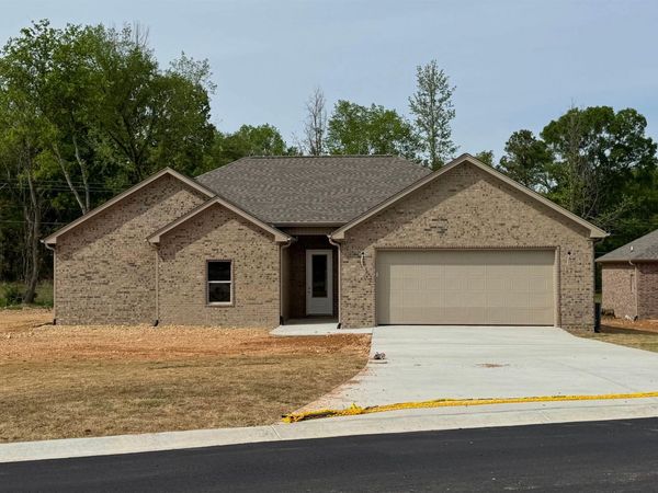 210 Petronia Street, Hot Springs, AR 71913