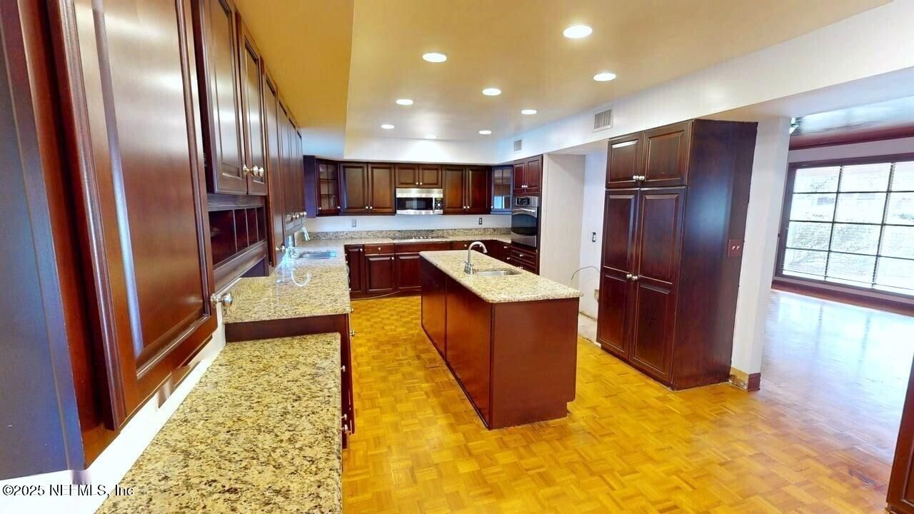 3691 Cathedral Oaks Place S, Jacksonville, FL 32217 Photo