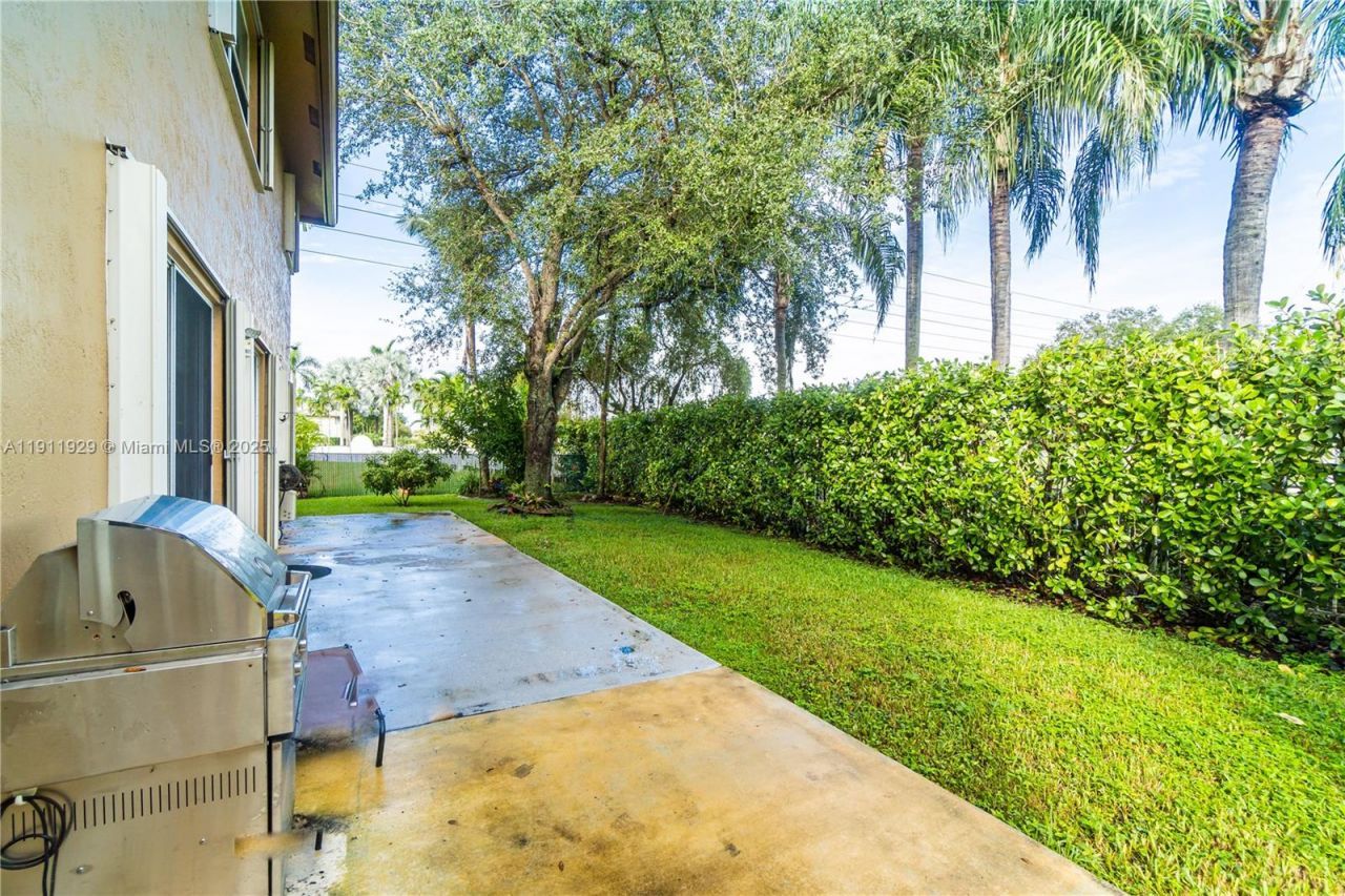 15841 SW 61st St, Unit 15841, Davie, FL 33331 Photo