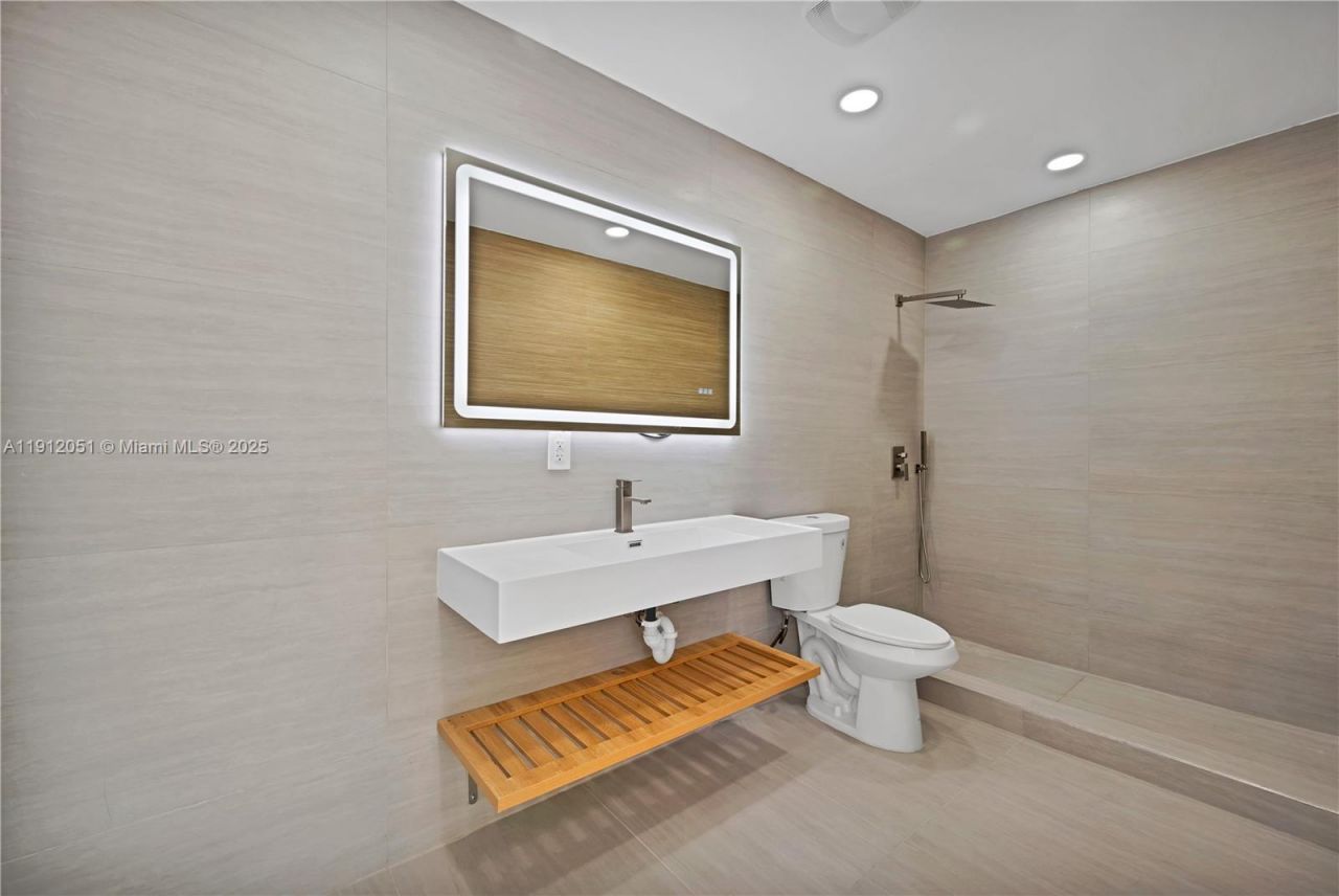 3917 Adams St, Hollywood, FL 33021 Photo