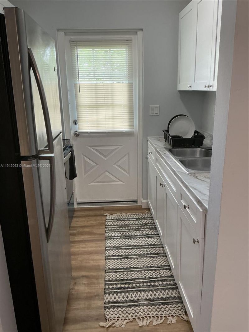 1433 SW 24th Ct, Unit 5, Fort Lauderdale, FL 33315 Photo